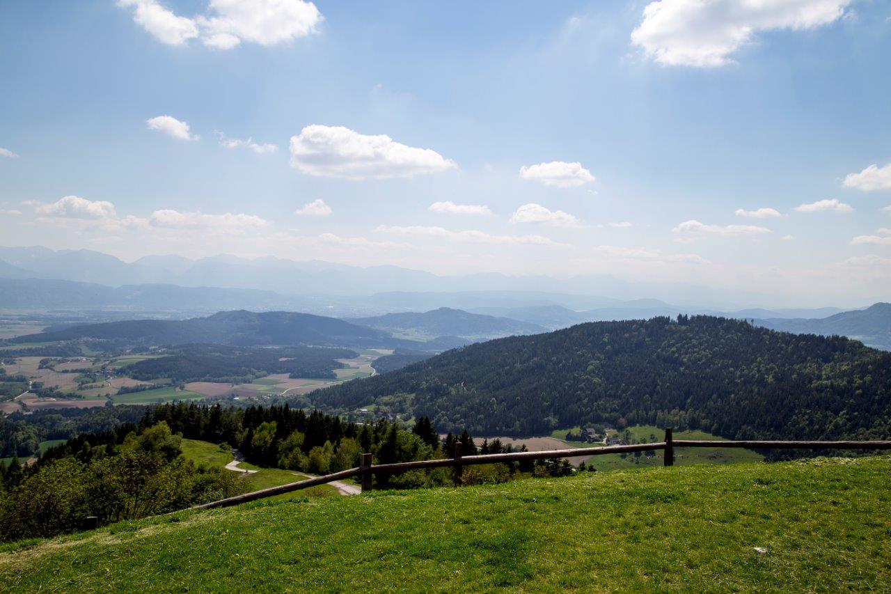 Glamping in Kärnten: Übernachten im Troadkasten beim Gipfelhaus Magdalensberg, Foto Matthias Eichinger Anita Arneitz, Reiseblog Mehr auf www.anitaaufreisen.at